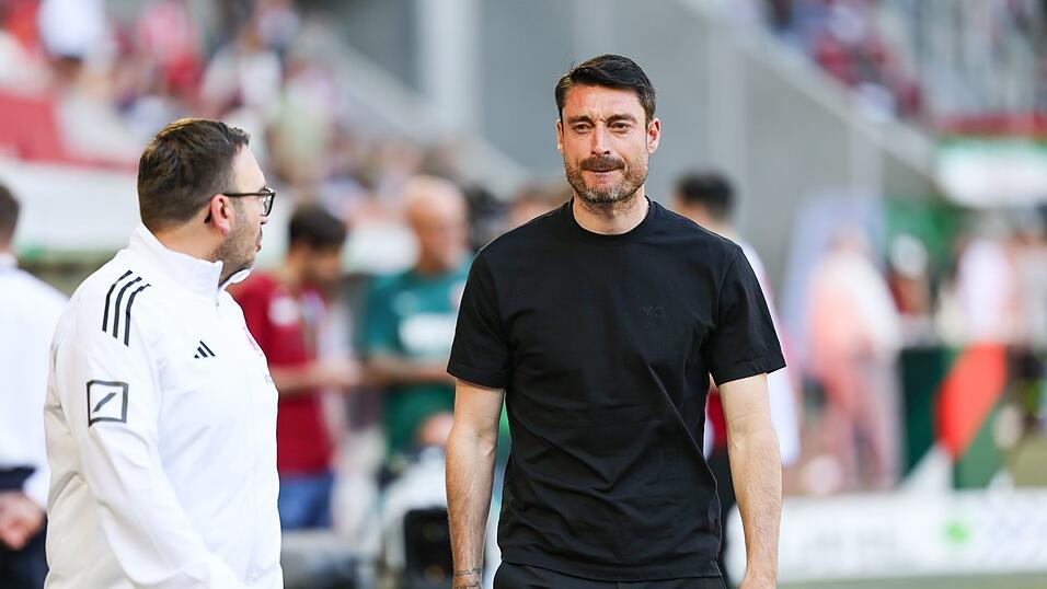 Der Druck auf Albert Riera w&auml;chst weiter.