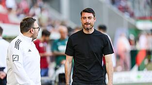 Der Druck auf Albert Riera w&auml;chst weiter.