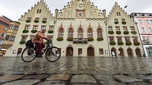 Im Landshuter Rathaus wird entschieden, wie der Verkehr in der Stadt zukunftsf&auml;hig gemacht werden kann (Symbolbild).&nbsp;