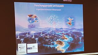 Das Forschungsprojekt „Safeguard“ soll schnell und präzise vor Hochwasser warnen. Das Forschungsprojekt „Safeguard“ soll schnell und präzise vor Hochwasser warnen.