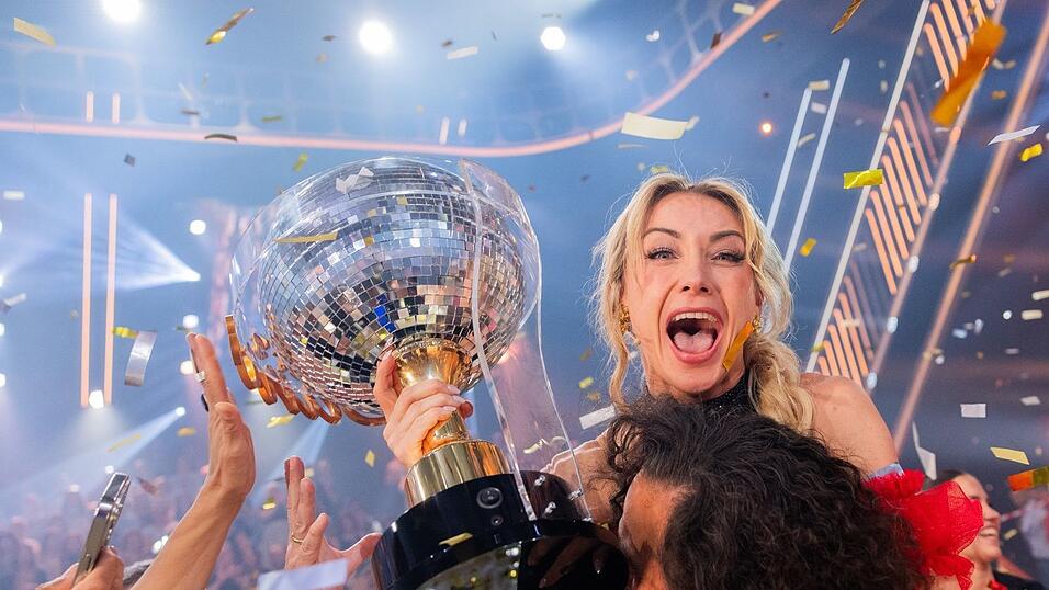 Anna-Carina Woitschack hat «Let's Dance» gewonnen. Anna-Carina Woitschack hat «Let's Dance» gewonnen.