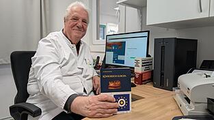 Ein &bdquo;K&ouml;nigreich Europa&ldquo; f&uuml;r eine friedliche Zukunft: F&uuml;r alle, die die vielen schlechten Nachrichten nicht mehr ertragen k&ouml;nnen, hat Joachim Schwendinger alias Achim Roder ein Buch geschrieben.