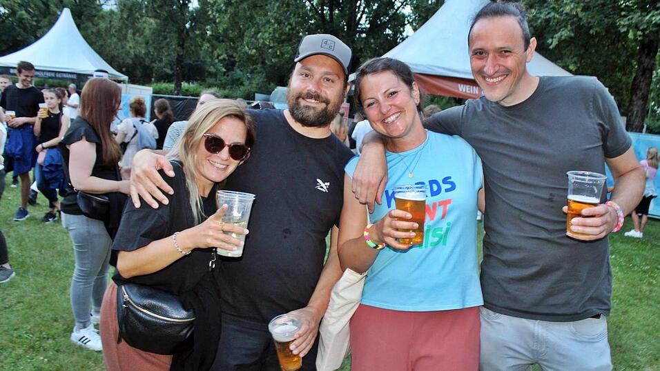Fotos des&nbsp;ersten Open-Air-Abends auf der Ringelstecherwiese.&nbsp;