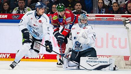 In der Hauptrunde siegten Adrian Klein, Keeper Henrik Haukeland & Co. dreimal gegen Berlin.
