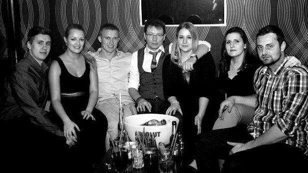 Auch in der Straubinger Diskothek Onyx wurde am Wochenende wild gefeiert. Auch in der Straubinger Diskothek Onyx wurde am Wochenende wild gefeiert.