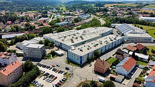 Vier Jahre nach der Rettung ist die Flabeg, einer der größten Arbeitgeber vor Ort, wieder insolvent.
