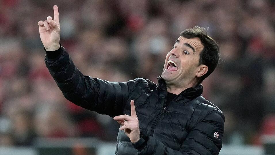 Der Spanier trainierte zuletzt den FC Toulouse aus Frankreich. (Archivbild) Der Spanier trainierte zuletzt den FC Toulouse aus Frankreich. (Archivbild)