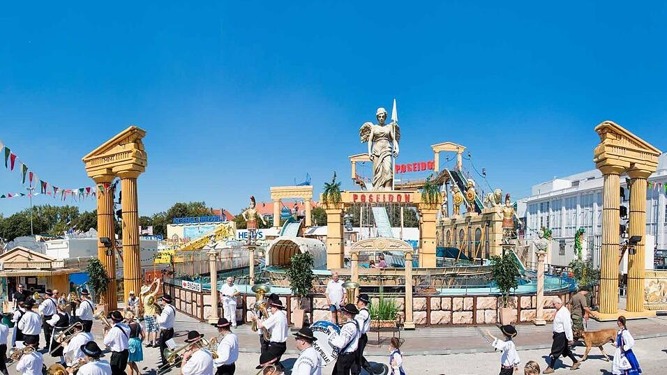 Die Wildwasserbahn Poseidon tourt erst durchs Land und kommt dann zum ersten Mal auf die Wiesn.