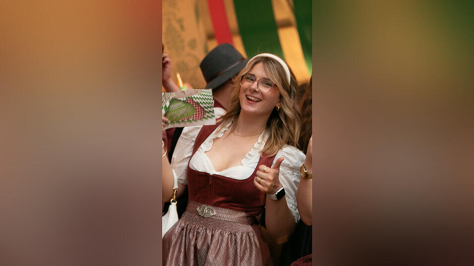 Die Partybilder vom Donnerstag, 14. August, aus dem Festzelt Weckmann. Die Partybilder vom Donnerstag, 14. August, aus dem Festzelt Weckmann.