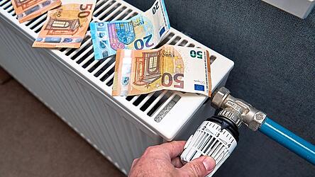 Die hohen Energiekosten bedeuten vor allem für Haushalte mit schmalem Budget eine enorme Belastung. Der Staat gewährt hier eine Heizkostenbeihilfe, deren Sätze der Kreisausschuss jetzt neu festgesetzt hat.