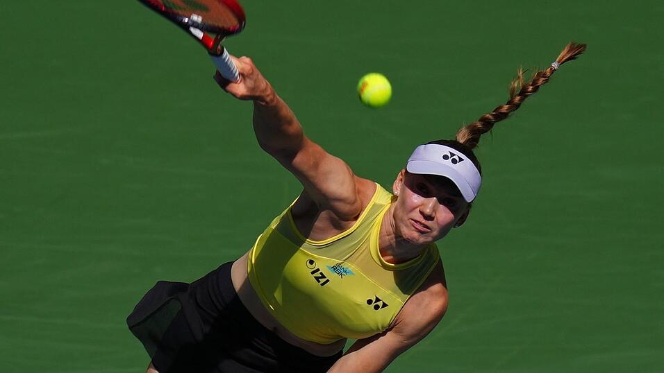 Jelena Rybakina wird die neue Nummer eins der Tennis-Welt. Jelena Rybakina wird die neue Nummer eins der Tennis-Welt.