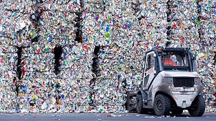 Schier unendliche Massen an Plastikm&uuml;ll entstehen in Deutschland jedes Jahr - ein gro&szlig;er Teil davon wird recycelt.