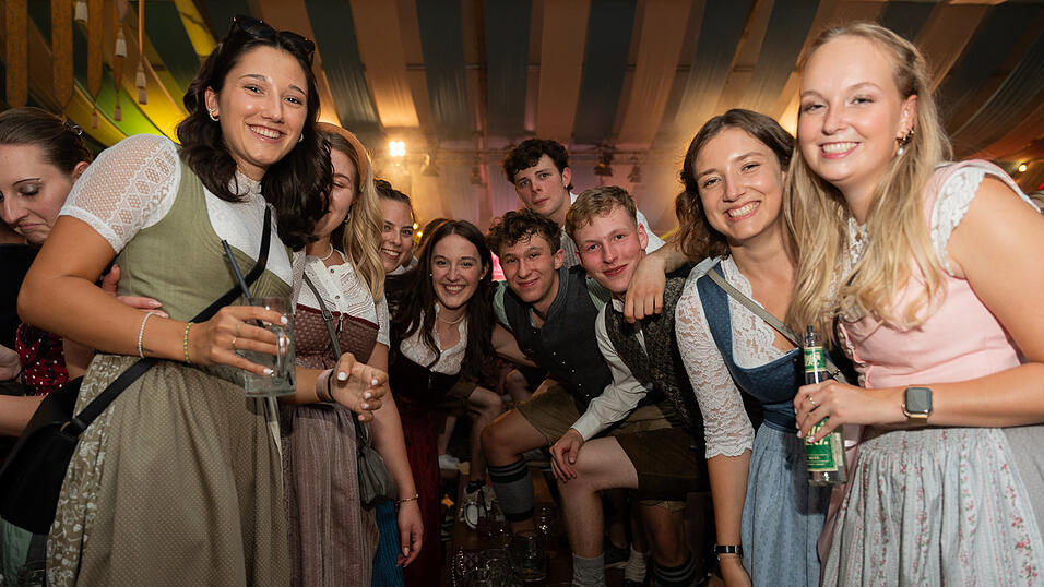 Die Partybilder vom Freitag, 11. August 2023, aus dem Festzelt Wenisch. Die Partybilder vom Freitag, 11. August 2023, aus dem Festzelt Wenisch.