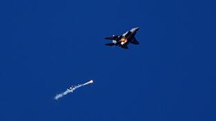 Israels Luftwaffe hat nach Angaben der Armee weitere Raketenstellungen im Iran angegriffen. (Archivbild) Israels Luftwaffe hat nach Angaben der Armee weitere Raketenstellungen im Iran angegriffen. (Archivbild)