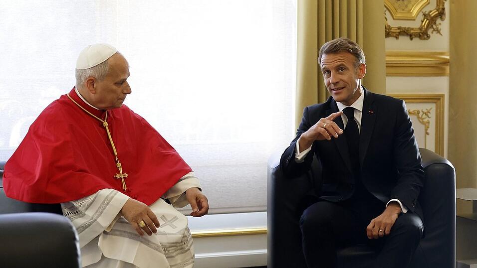 Der Papst fand in Paris auch warnende Worte. Der Papst fand in Paris auch warnende Worte.