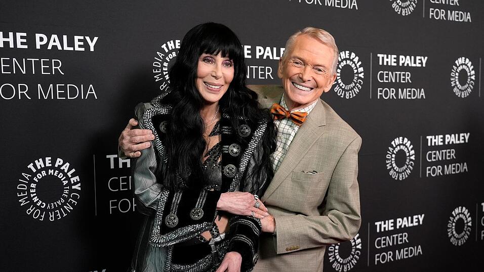 Für Cher entwarf Mackie zahlreiche Kreationen. (Archivbild) Für Cher entwarf Mackie zahlreiche Kreationen. (Archivbild)