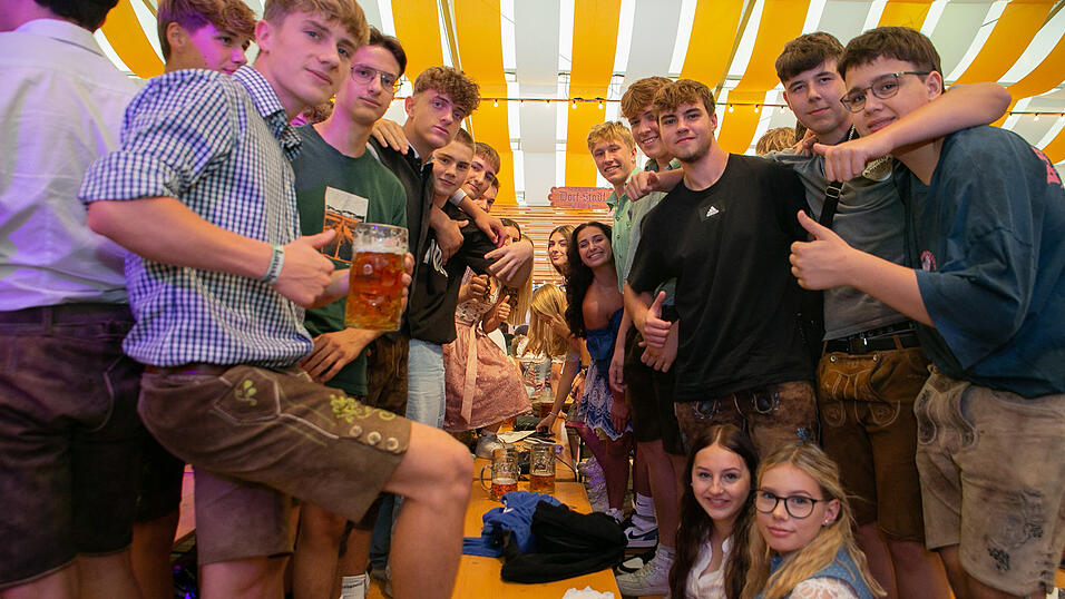 Die Partybilder vom Montag, 22. August 2022, aus dem Festzelt Nothaft.