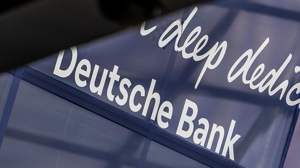Deutschlands größtes Geldhaus hat 19 Millionen Privatkunden. (Archivbild) Deutschlands größtes Geldhaus hat 19 Millionen Privatkunden. (Archivbild)