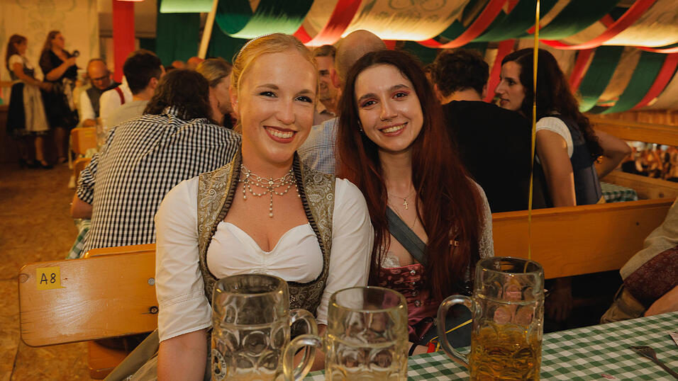 Die Partybilder vom Samstag, 10. August 2024, aus dem Festzelt Weckmann. Die Partybilder vom Samstag, 10. August 2024, aus dem Festzelt Weckmann.