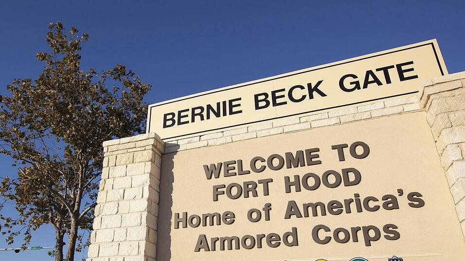 Im November 2009 tötete ein Militärpsychiater 13 Menschen und verletzte Dutzende weitere auf dem Stützpunkt Fort Hood im US-Bundesstaat Texas. (Archivbild) Im November 2009 tötete ein Militärpsychiater 13 Menschen und verletzte Dutzende weitere auf dem Stützpunkt Fort Hood im US-Bundesstaat Texas. (Archivbild)