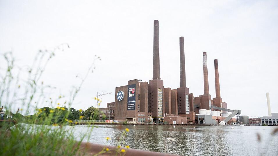 VW hat eine Einigung zum Sparpaket verkündet. (Archivbild) VW hat eine Einigung zum Sparpaket verkündet. (Archivbild)