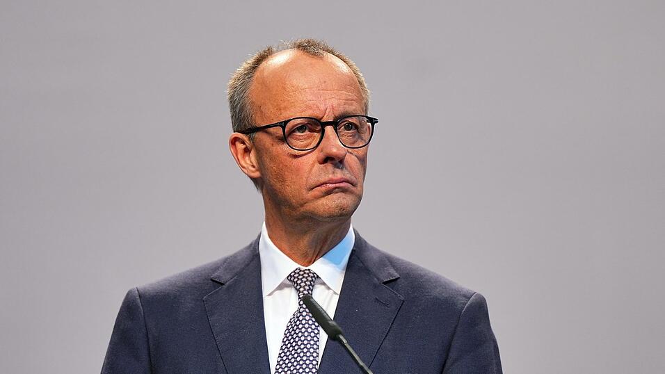 'Hinter uns liegt ein hartes Stück Arbeit - aber vor uns liegt ein starker Plan', sagte der künftige Bundeskanzler Friedrich Merz nach den Koalitionsverhandlungen. 'Hinter uns liegt ein hartes Stück Arbeit - aber vor uns liegt ein starker Plan', sagte der künftige Bundeskanzler Friedrich Merz nach den Koalitionsverhandlungen.
