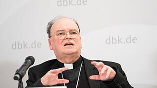 Auch der Augsburger Bischof Bertram Meier sieht die Aufarbeitung von Missbrauchstaten als Daueraufgabe an. (Archivbild) Auch der Augsburger Bischof Bertram Meier sieht die Aufarbeitung von Missbrauchstaten als Daueraufgabe an. (Archivbild)