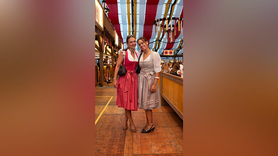 Die Partybilder vom Donnerstag, 13. August, aus dem Festzelt Krönner. Die Partybilder vom Donnerstag, 13. August, aus dem Festzelt Krönner.