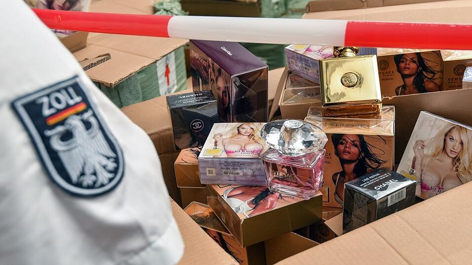 Parfüm zählt zu den häufigsten Produktkategorien bei sichergestellten Fälschungen.