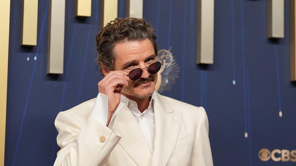 Bei den Oscars ohne Bart, bei den Emmy Awards im September noch mit Moustache: Pedro Pascal. (Archivbild)