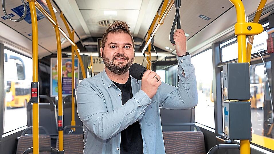 Andr&eacute; Schleich kennt sich mit Bussen aus, er arbeitet beim RVV. Ab Ende Oktober ist seine Stimme in den Ansagen der Regensburger Stadtbusse zu h&ouml;ren.