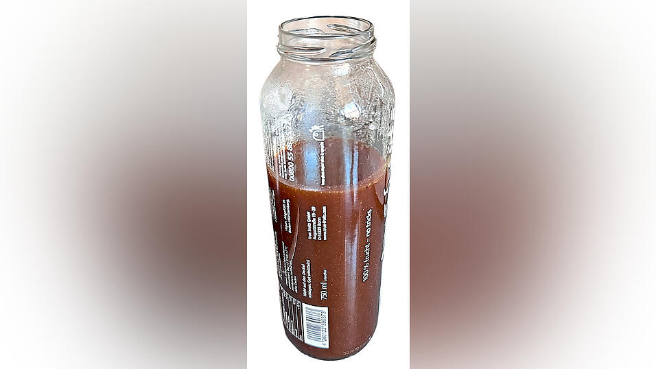 Der fertige Sirup. Der fertige Sirup.