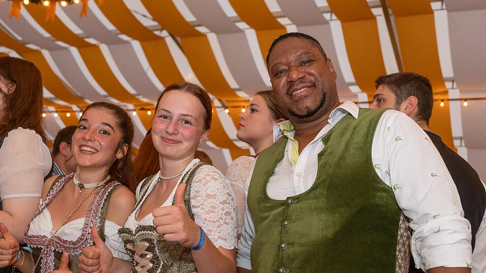 Die Partybilder vom Sonntag, 13. August 2023, aus dem Festzelt Nothaft. Die Partybilder vom Sonntag, 13. August 2023, aus dem Festzelt Nothaft.