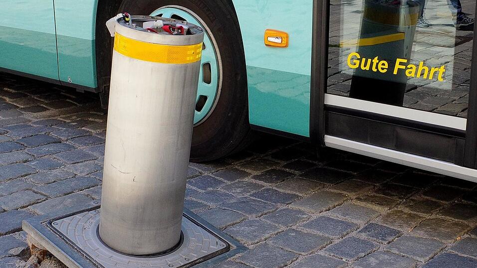 In rund zwei Wochen sollte der neue Poller installiert sein.