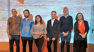Pedro Álvarez Olañeta, Niklas Schmich, Alicia García Arribas, Marc Vilalta Prats, Michel Devriendt und Chelo Loureir. Pedro Álvarez Olañeta, Niklas Schmich, Alicia García Arribas, Marc Vilalta Prats, Michel Devriendt und Chelo Loureir.
