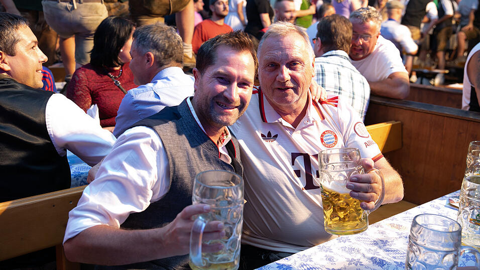Die Partybilder vom Sonntag, 17. August, aus dem Festzelt Wenisch. Die Partybilder vom Sonntag, 17. August, aus dem Festzelt Wenisch.