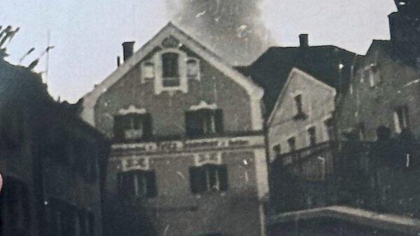 Es brannte am 30. April 1945 in der Oberen Stadt. Es brannte am 30. April 1945 in der Oberen Stadt.