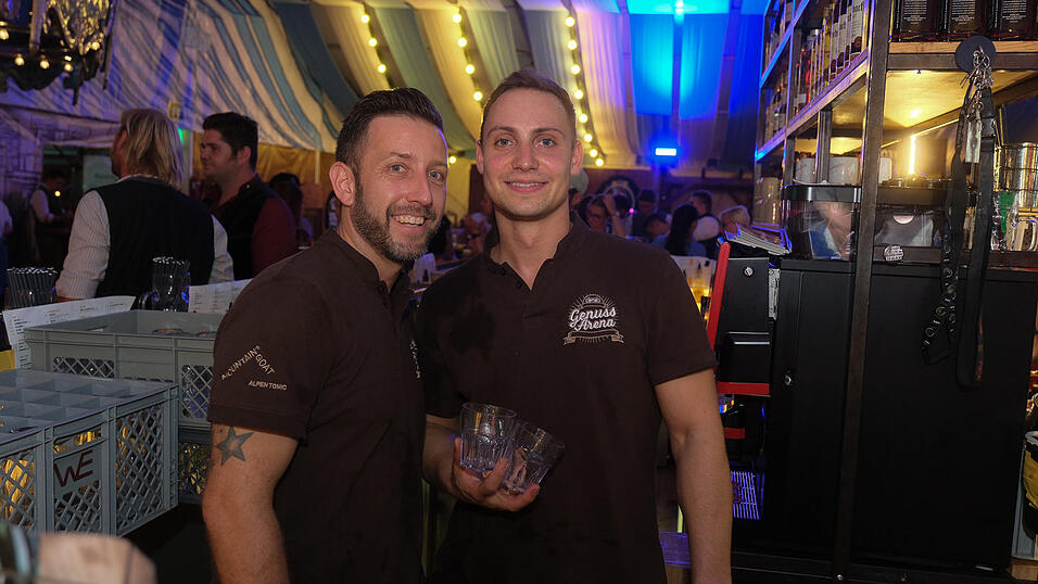 Die Partybilder vom Mittwoch, 16. August 2023, aus dem Festzelt Wenisch. Die Partybilder vom Mittwoch, 16. August 2023, aus dem Festzelt Wenisch.