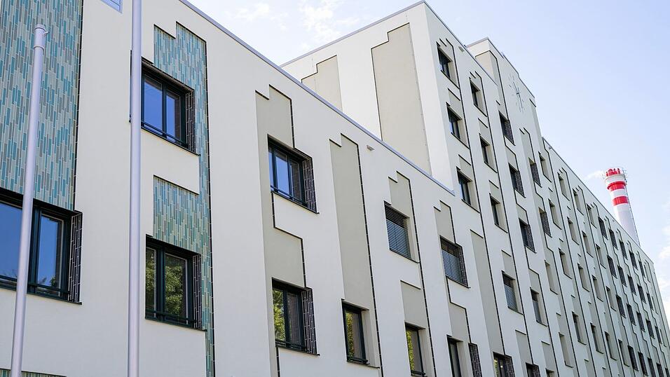 Der Neubau der München Klinik Harlaching wurde jetzt offiziell eingeweiht. Der Neubau der München Klinik Harlaching wurde jetzt offiziell eingeweiht.