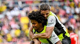 Der BVB legt nach und ist nun wieder nur zwei Punkte hinter Bayern.