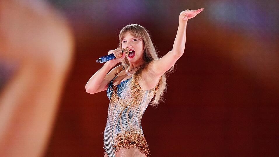 Mega-Star Taylor Swift singt solo - und muss sich die Einnahmen mit keinen Bandmitgliedern teilen. (Archivbild)