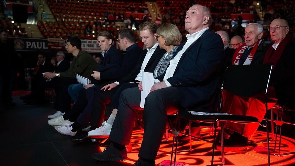 Uli Hoeneß spricht sich gegen die AfD aus.
