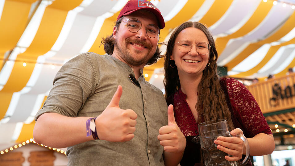 Die Partybilder vom Montag,11. August, aus dem Festzelt Nothaft. Die Partybilder vom Montag,11. August, aus dem Festzelt Nothaft.