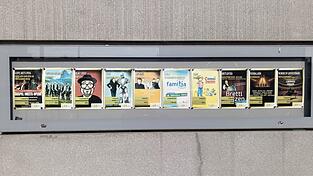 Eine bunte Palette an Veranstaltungen hat die Stadthalle in dieser Saison zu bieten, wie der Aushang vor der Halle beweist. Eine bunte Palette an Veranstaltungen hat die Stadthalle in dieser Saison zu bieten, wie der Aushang vor der Halle beweist.