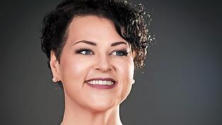 Steffi Denk wollte ursprünglich Krankenschwester werden.