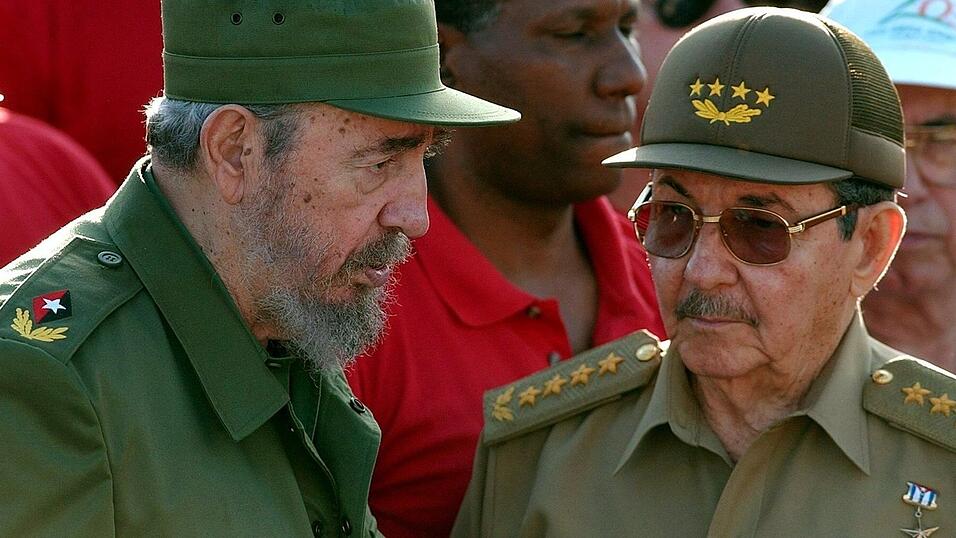 Die Brüder Fidel (l) und Raúl Castro (r) waren die Anführer der kubanischen Revolution. (Archivbild) Die Brüder Fidel (l) und Raúl Castro (r) waren die Anführer der kubanischen Revolution. (Archivbild)