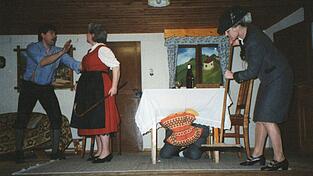 Stückauswahl, Rollenverteilung, Proben: Bis auf der Bühne alles passt, ist vorher viel Arbeit nötig. Stückauswahl, Rollenverteilung, Proben: Bis auf der Bühne alles passt, ist vorher viel Arbeit nötig.