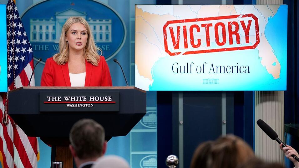 Das Weiße Haus will künftig stärker bestimmen, welche Journalisten dem Präsidenten Fragen stellen können. Das Weiße Haus will künftig stärker bestimmen, welche Journalisten dem Präsidenten Fragen stellen können.