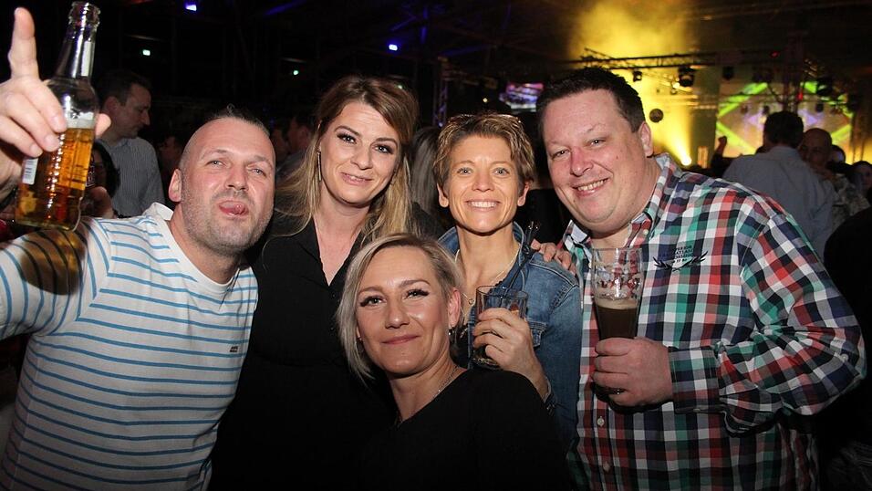 So schön war die Ü30-Party in Essenbach. So schön war die Ü30-Party in Essenbach.