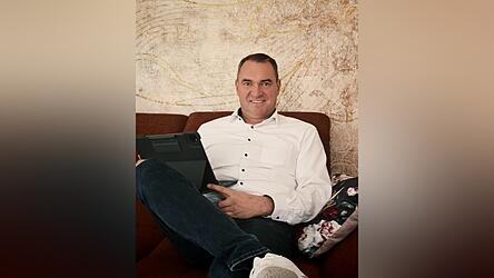 Setzt auf Sieg ohne doppelten Boden: Alfred Holzner im Gespr&auml;ch &uuml;ber die Zukunft des Landkreises.